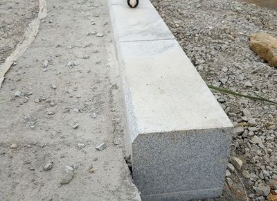 白麻花岗岩石材